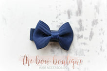Load image into Gallery viewer, Mini pinch bows - 33 Colours