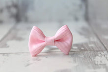 Load image into Gallery viewer, Mini pinch bows - 33 Colours