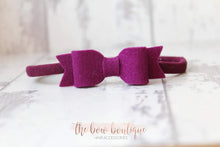 Load image into Gallery viewer, Small felt bows (25 Colours)