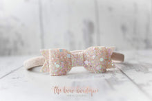 Load image into Gallery viewer, Small glitter bows (25 Colours)