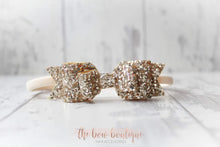 Load image into Gallery viewer, Double glitter bows (25 colours)