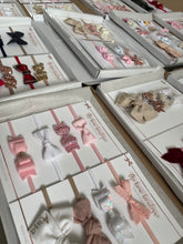 Load image into Gallery viewer, Surprise box