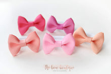 Load image into Gallery viewer, My first pink &amp; peach mini pinch bows I clip or bobbles