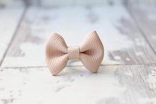 Load image into Gallery viewer, Mini pinch bows - 33 Colours