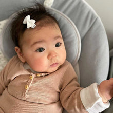 Load image into Gallery viewer, Mini pinch bows - 33 Colours