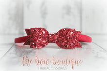 Load image into Gallery viewer, Small glitter bows (25 Colours)