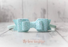 Load image into Gallery viewer, Double glitter bows (25 colours)