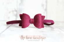 Load image into Gallery viewer, Mini deluxe felt bows (25 Colours)