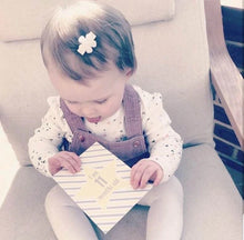 Load image into Gallery viewer, My first daisy flower clips (25 colours)