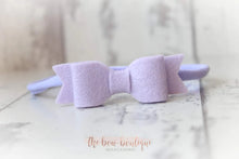 Load image into Gallery viewer, Small felt bows (25 Colours)