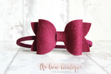 Load image into Gallery viewer, Large deluxe felt bows (25 Colours)