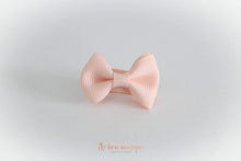 Load image into Gallery viewer, Mini pinch bows - 33 Colours