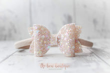 Load image into Gallery viewer, Medium deluxe glitter bows (25 Colours)