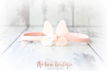 Load image into Gallery viewer, Felt butterflys (25 Colours)