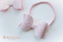 Load image into Gallery viewer, Large deluxe glitter bows (25 colours)