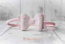 Load image into Gallery viewer, Medium deluxe glitter bows (25 Colours)