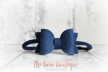 Load image into Gallery viewer, Medium deluxe felt bows (25 Colours)