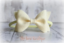 Load image into Gallery viewer, Large luxury felt bows (25 Colours)