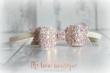 Load image into Gallery viewer, Small glitter bows (25 Colours)