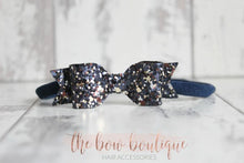 Load image into Gallery viewer, Small glitter bows (25 Colours)
