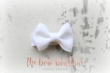 Load image into Gallery viewer, Mini pinch bows - 33 Colours