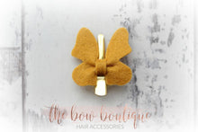 Load image into Gallery viewer, Felt butterflys (25 Colours)