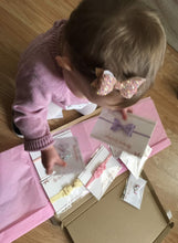 Load image into Gallery viewer, Surprise box