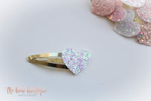 Load image into Gallery viewer, My first glitter heart snappy clip (25 Colours)