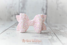 Load image into Gallery viewer, Medium deluxe glitter bows (25 Colours)