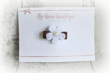 Load image into Gallery viewer, My first daisy flower clips (25 colours)