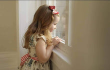 Load image into Gallery viewer, Retro Santa bows