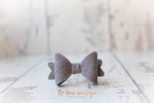 Load image into Gallery viewer, Mini baby felt bows (25 Colours)