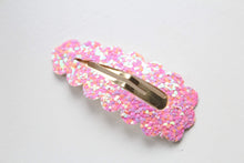 Load image into Gallery viewer, Glitter scalloped snappy clips - (25 Colours)