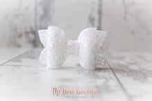 Load image into Gallery viewer, Medium deluxe glitter bows (25 Colours)