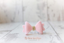 Load image into Gallery viewer, Mini baby felt gold centre bows ( 25 Colours )