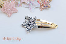 Load image into Gallery viewer, Glitter star snappy clips (25 colours)