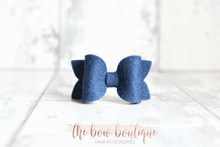 Load image into Gallery viewer, Mini deluxe felt bows (25 Colours)