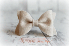 Load image into Gallery viewer, Small luxury felt bows (25 Colours)