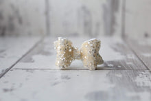 Load image into Gallery viewer, Petite deluxe glitter bows - (25 Colours)