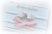 Load image into Gallery viewer, Luxury pink &amp; white gift set