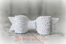 Load image into Gallery viewer, Small glitter bows (25 Colours)