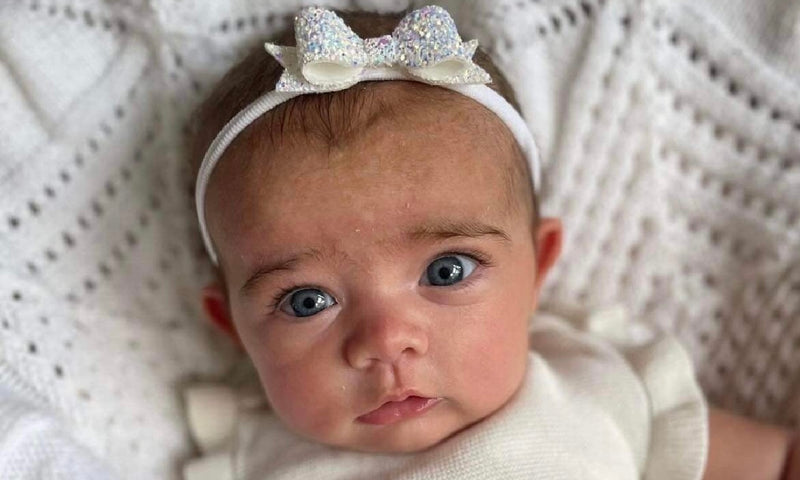 My first glitter bows
