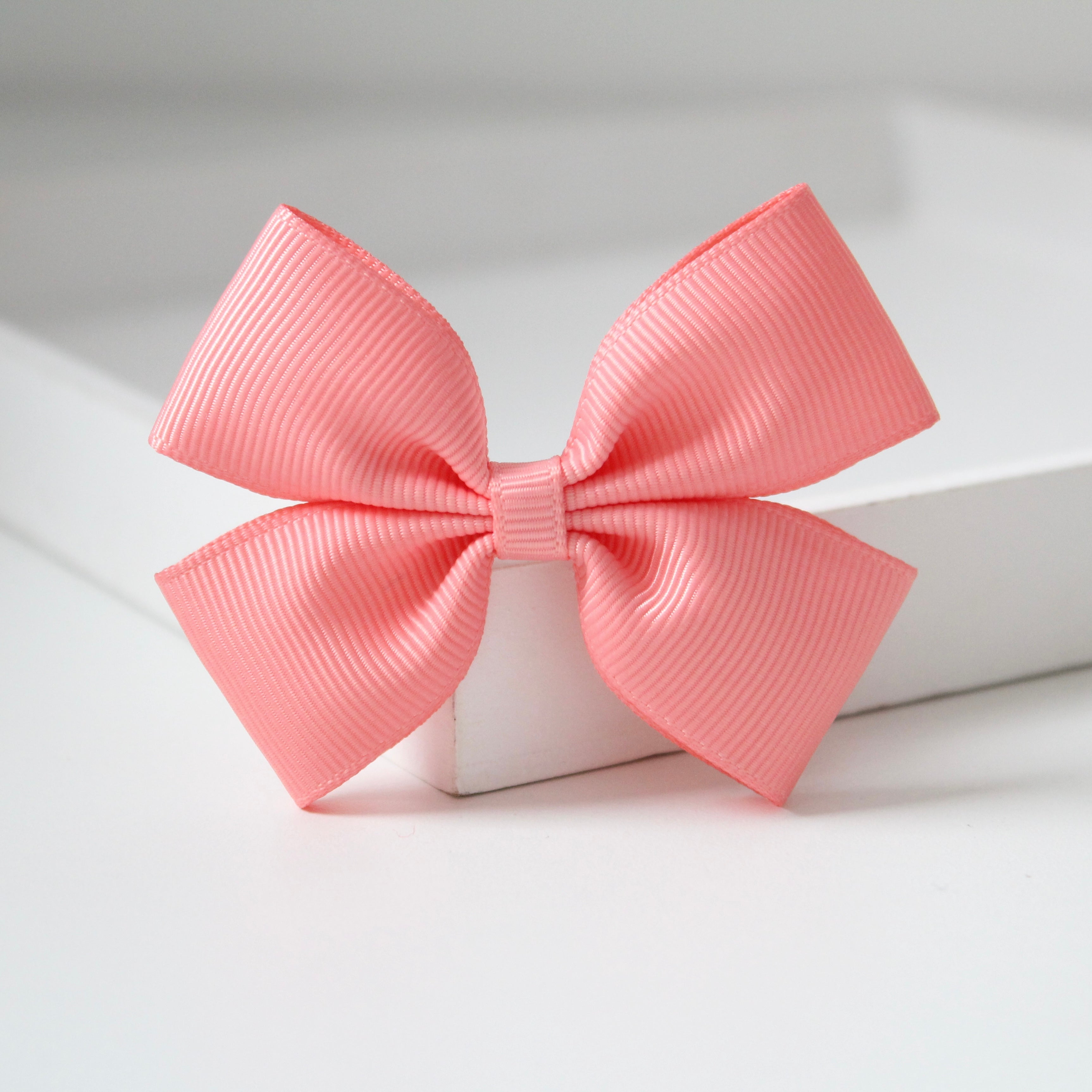 Double pinch ribbon bows | 32 colours | Clip or bobble