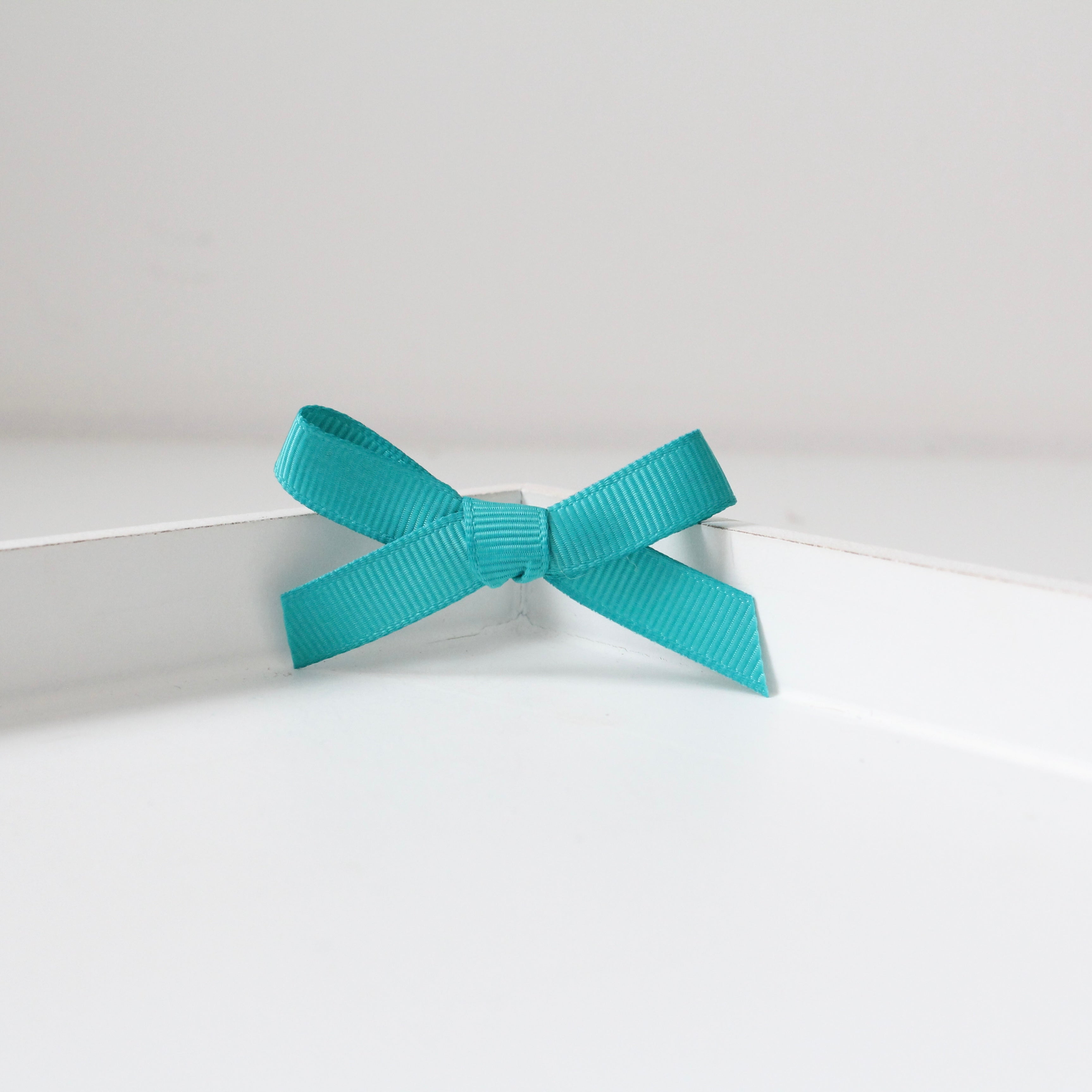 Hand tied ribbon bow clips | 41 Colours