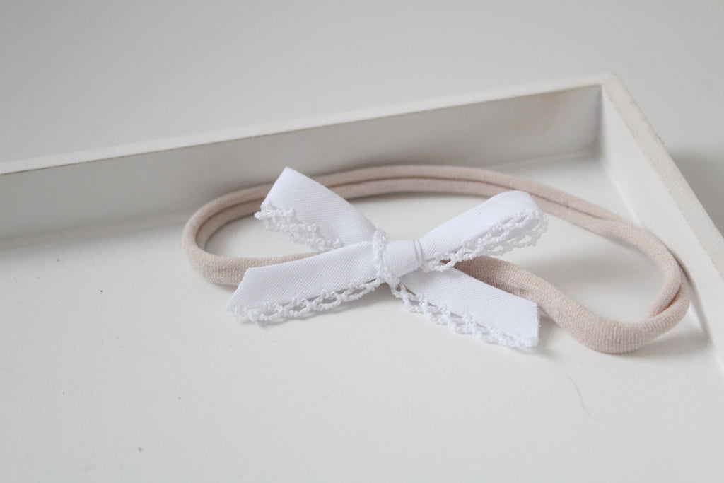 Hand tied bows | 16 Colours