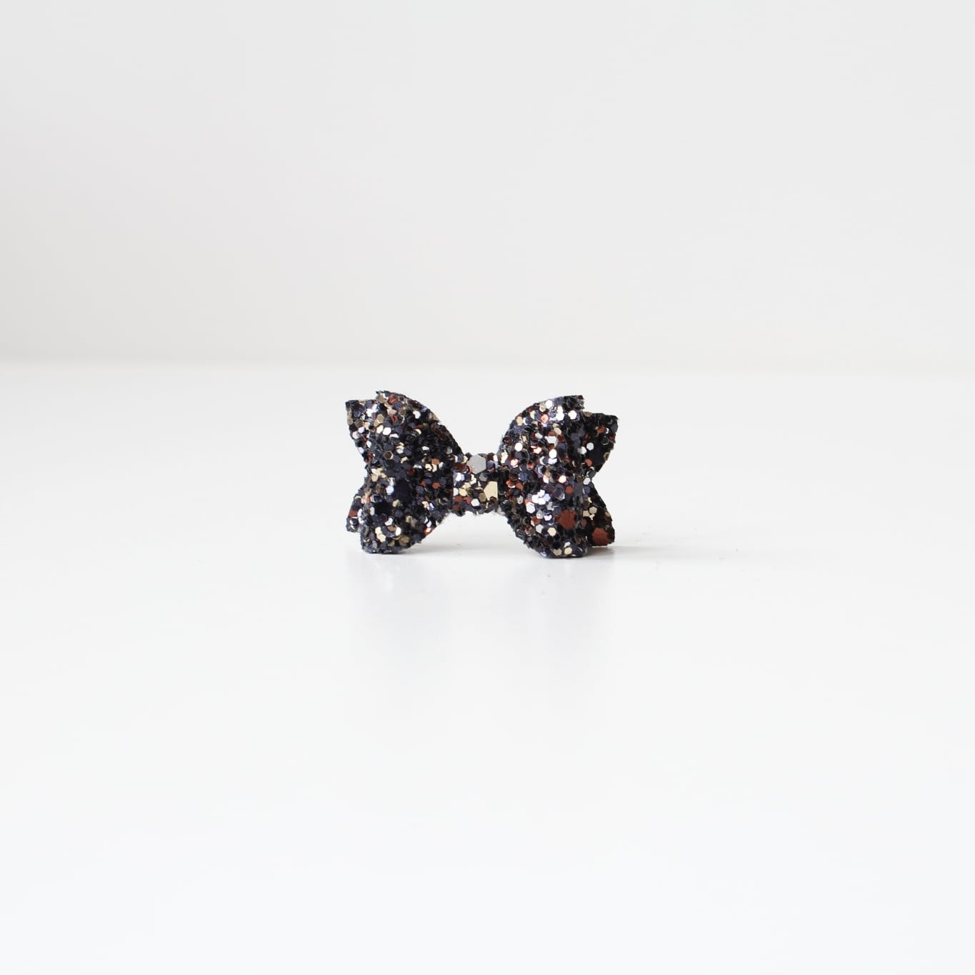 Petite deluxe glitter bows | 22 Colours