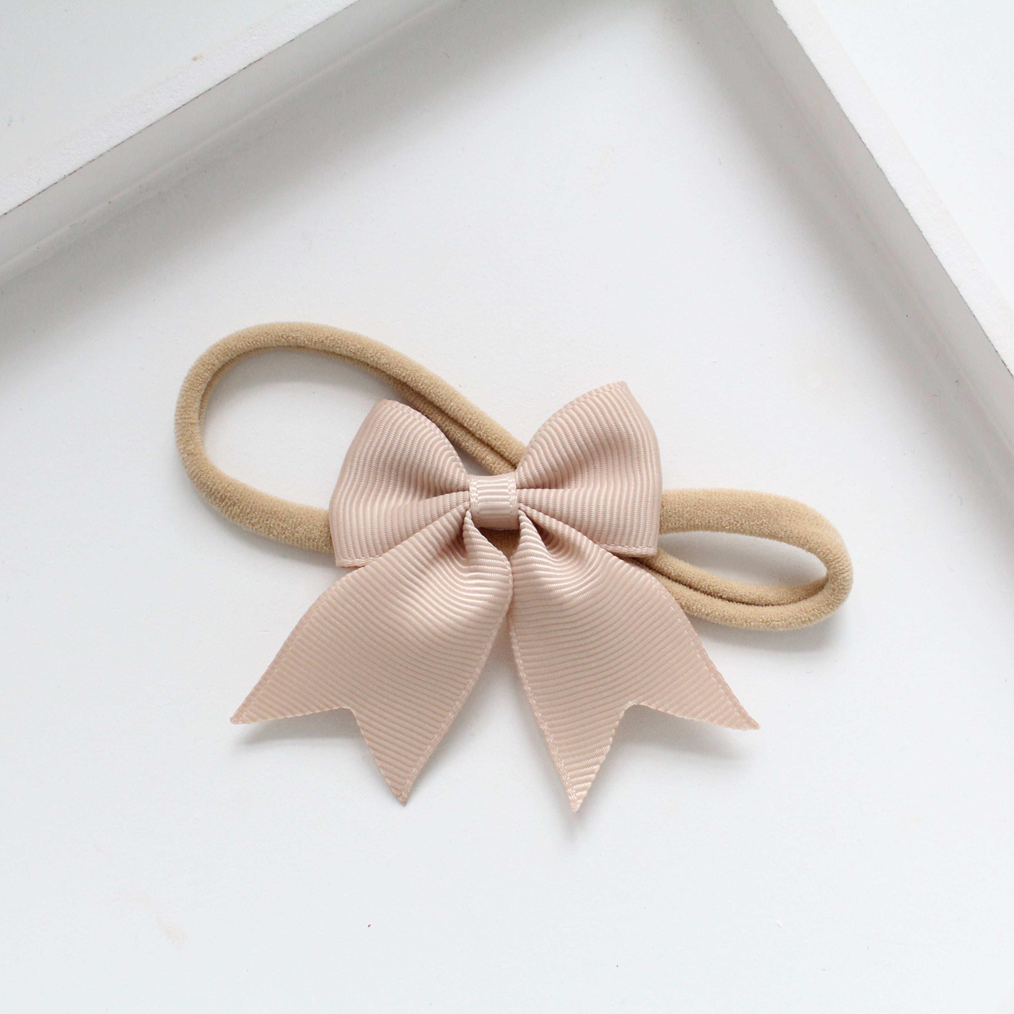 Personalised short tail pinch ribbon bow headbands | 28 colours