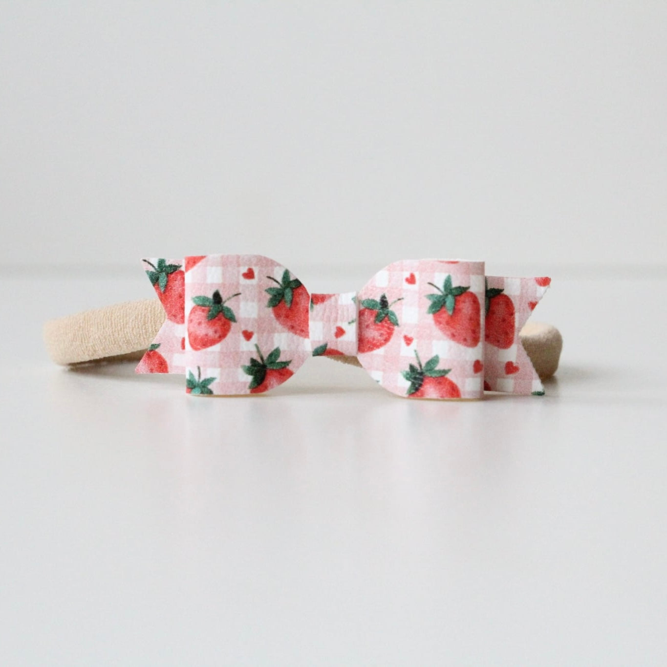 Strawberry gingham small bows