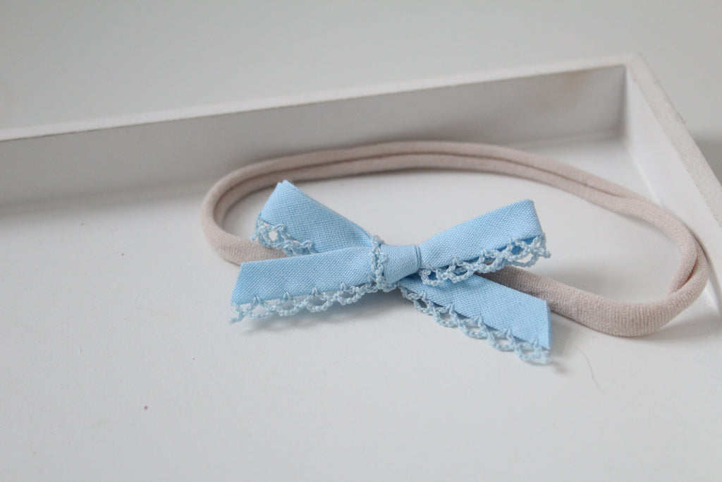 Hand tied bows | 16 Colours