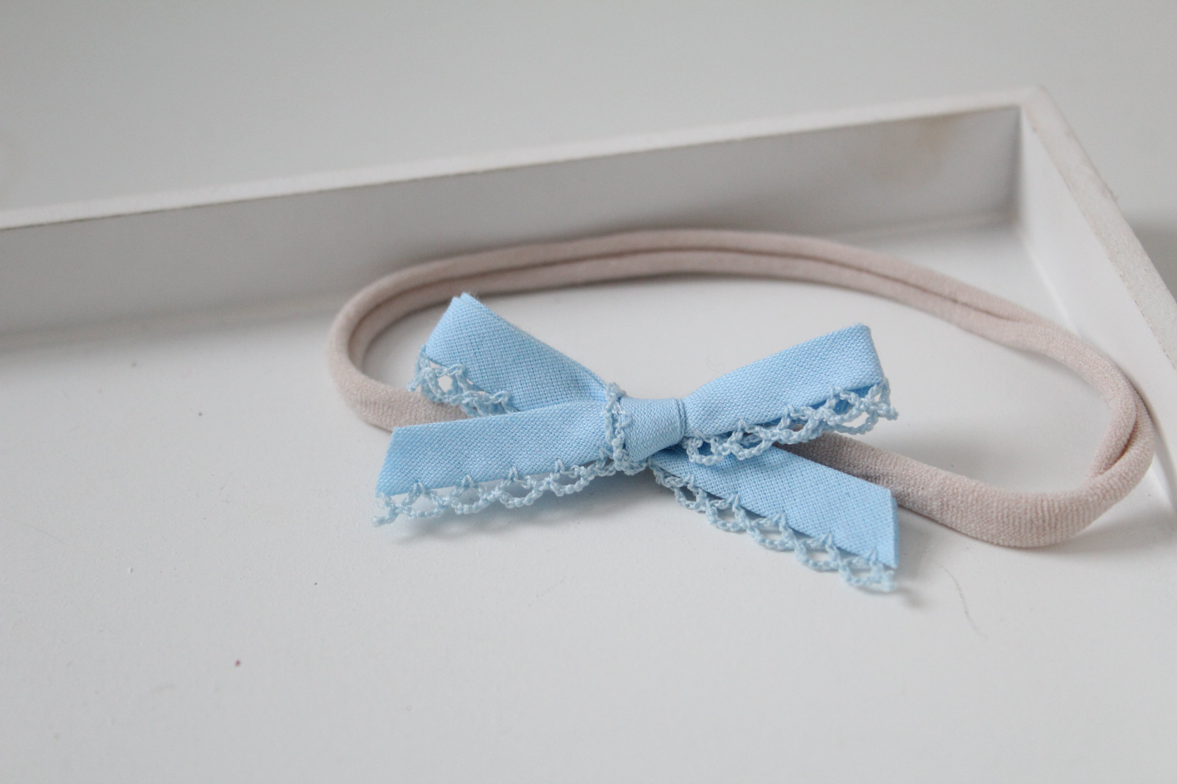 Hand tied bows | 16 Colours